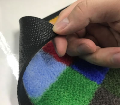 オリジナル玄関マットの裏面写真